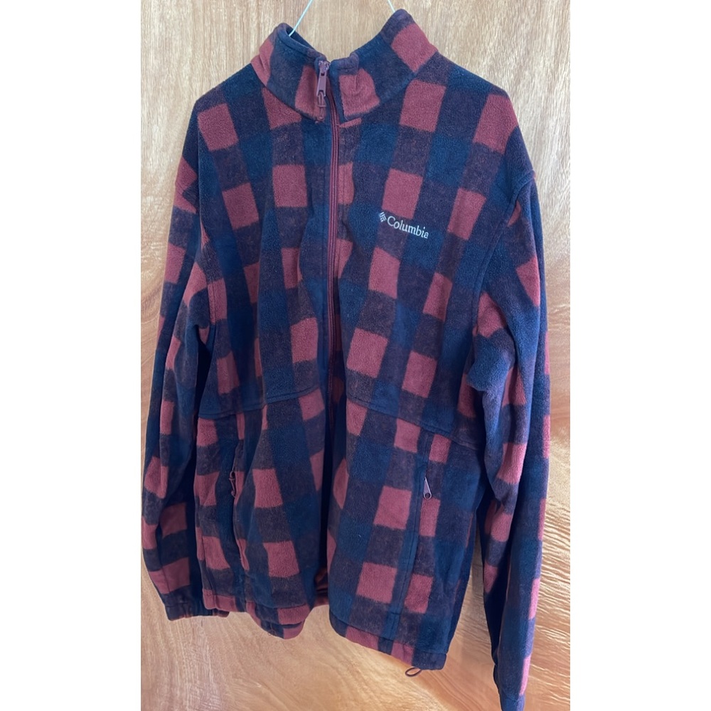 Columbia jacket XL woman